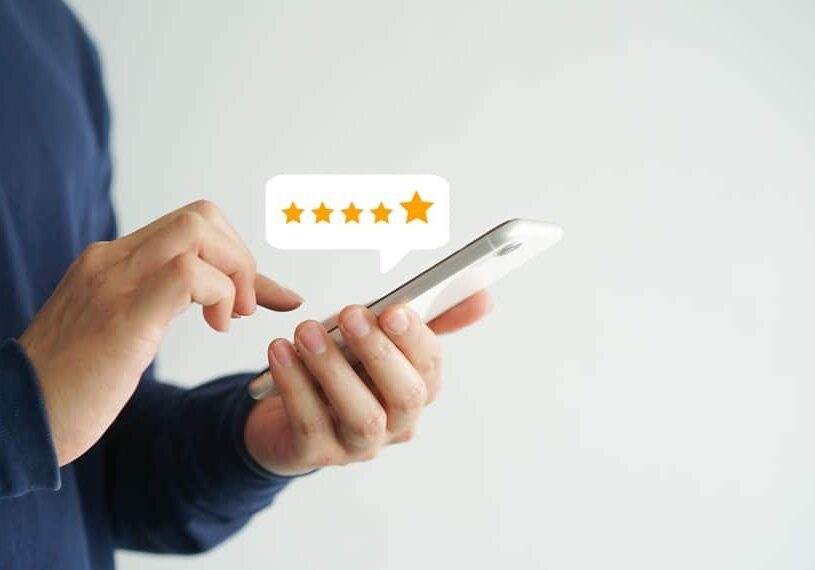 Customer leaving 5 star review