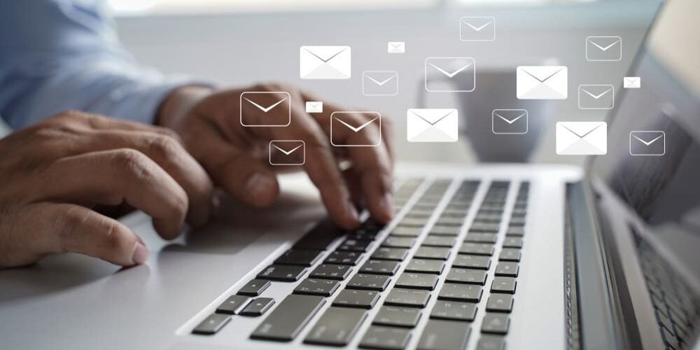 eMail Communication Connection message